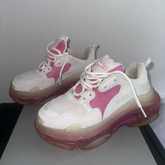 Balenciaga Wmns Triple S Clear Sole Trainer
'White Pink' - Picture 1 of 16